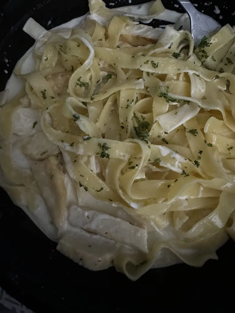 Fettuccine Alfredo with Grilled Chicken